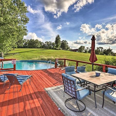 Вилла Williamstown Gem With Private Pool And Hot Tub! Экстерьер фото