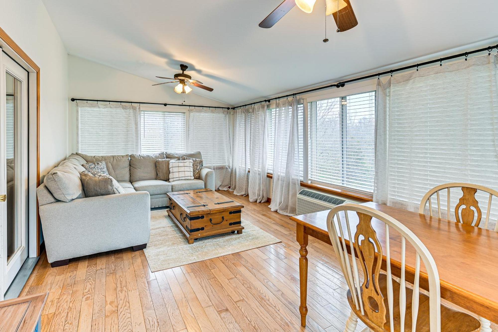 Вилла Williamstown Gem With Private Pool And Hot Tub! Экстерьер фото